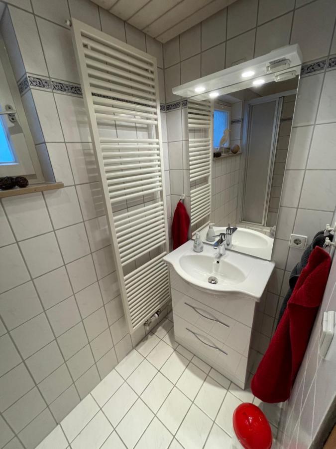 טובינגן 2-Zimmer-Nichtraucher-Ferienwohnung Strobel מראה חיצוני תמונה